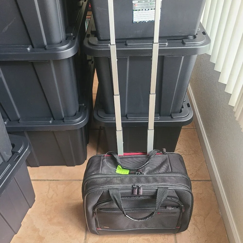 Samsonite Classic Business Laptop Rolling Briefcase - Picture 5 of 10